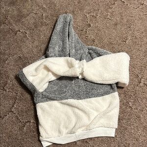 SHEIN Gray and Cream Hooded Sweater